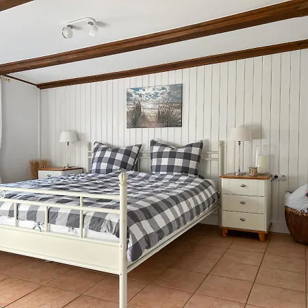 Reetkate Reetdachhaus Friesen